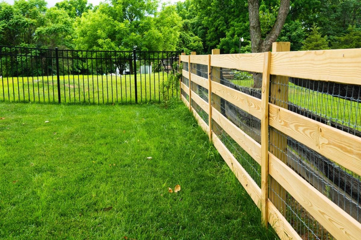 Custom fence project in Martinsburg WV